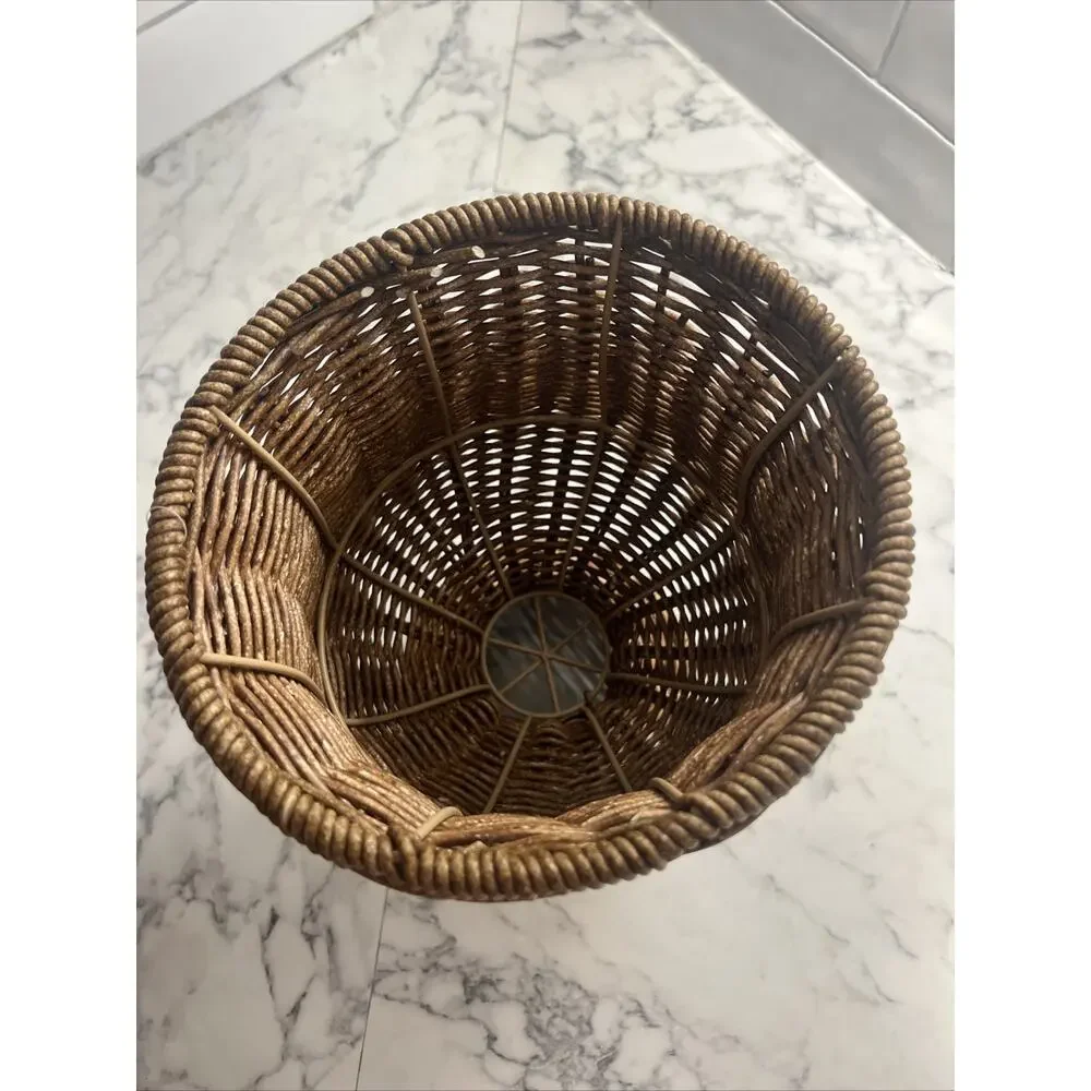 *NWT* My Texas House 8 Inch Goblet Woven Planter Urn Shape, Brown VIRAL!